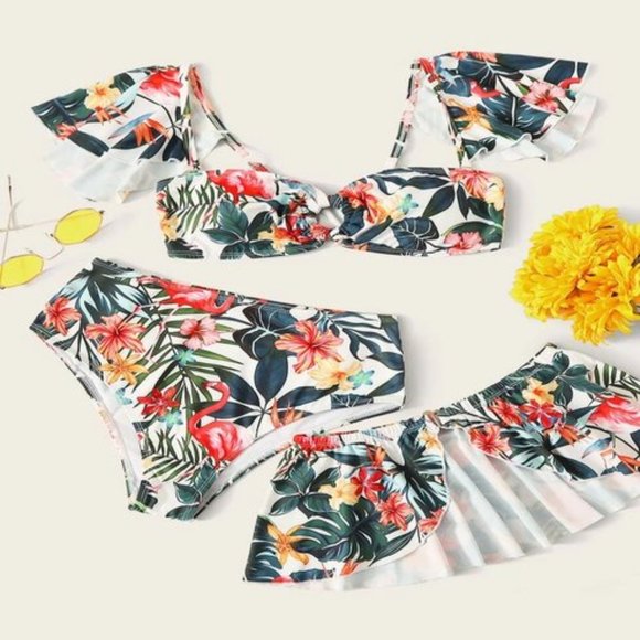 JUST IN!! TROPICAL Bardot Bikini Swimsuit  SKIRT - Picture 3 of 6